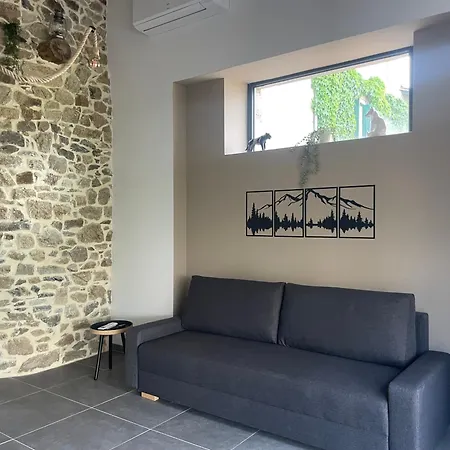 Unik A Ferienhaus Ruynes-en-Margeride